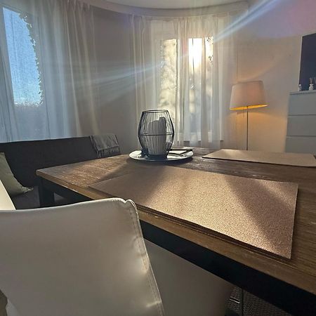 Paterre Wohnung In Der Rosa Villa Selb Dış mekan fotoğraf