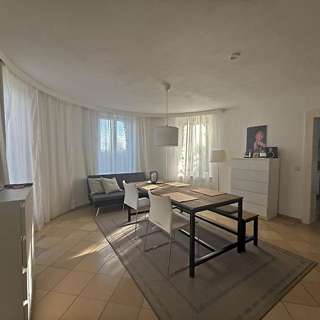 Paterre Wohnung In Der Rosa Villa Selb Dış mekan fotoğraf