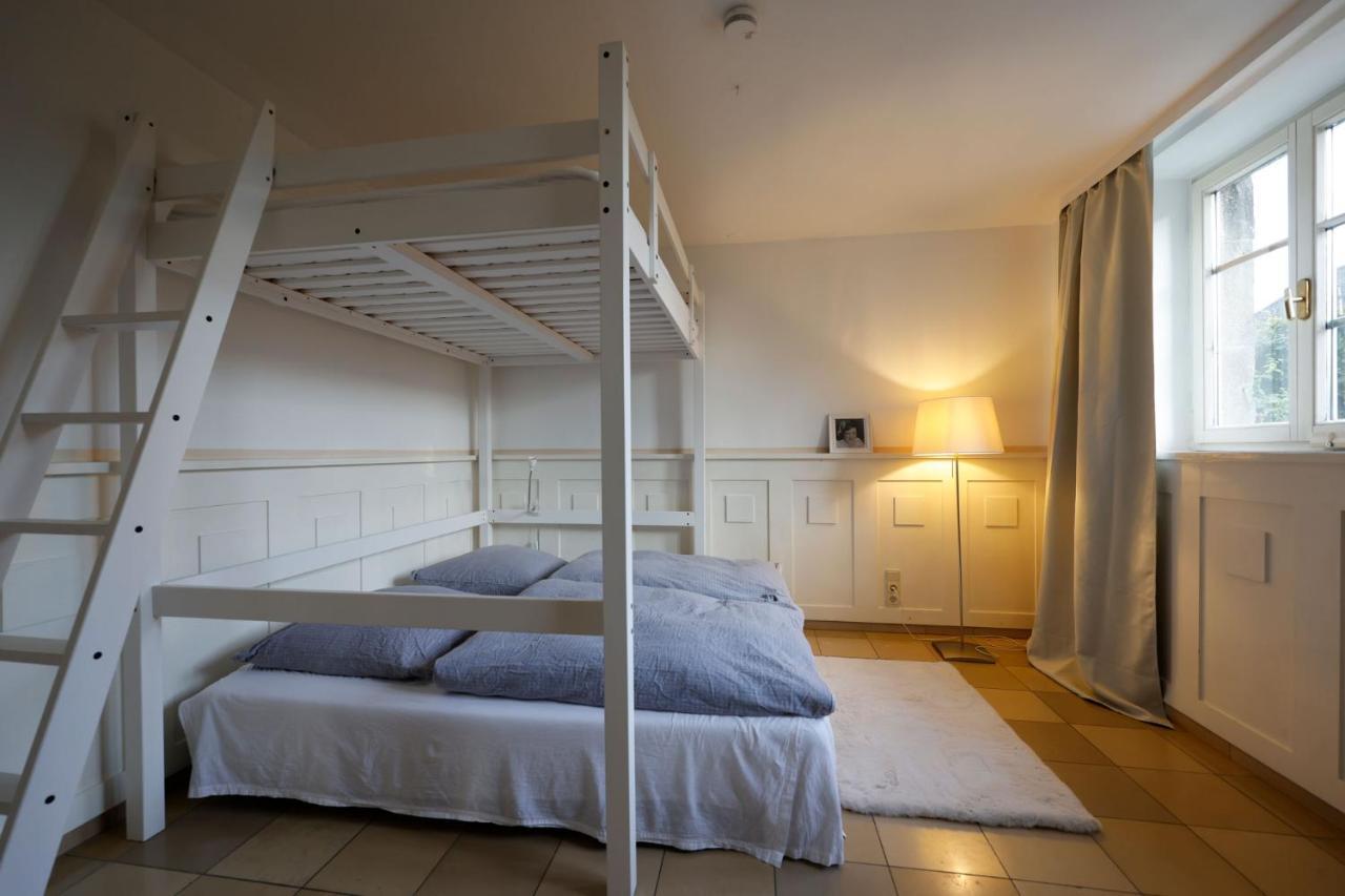 Paterre Wohnung In Der Rosa Villa Selb Dış mekan fotoğraf
